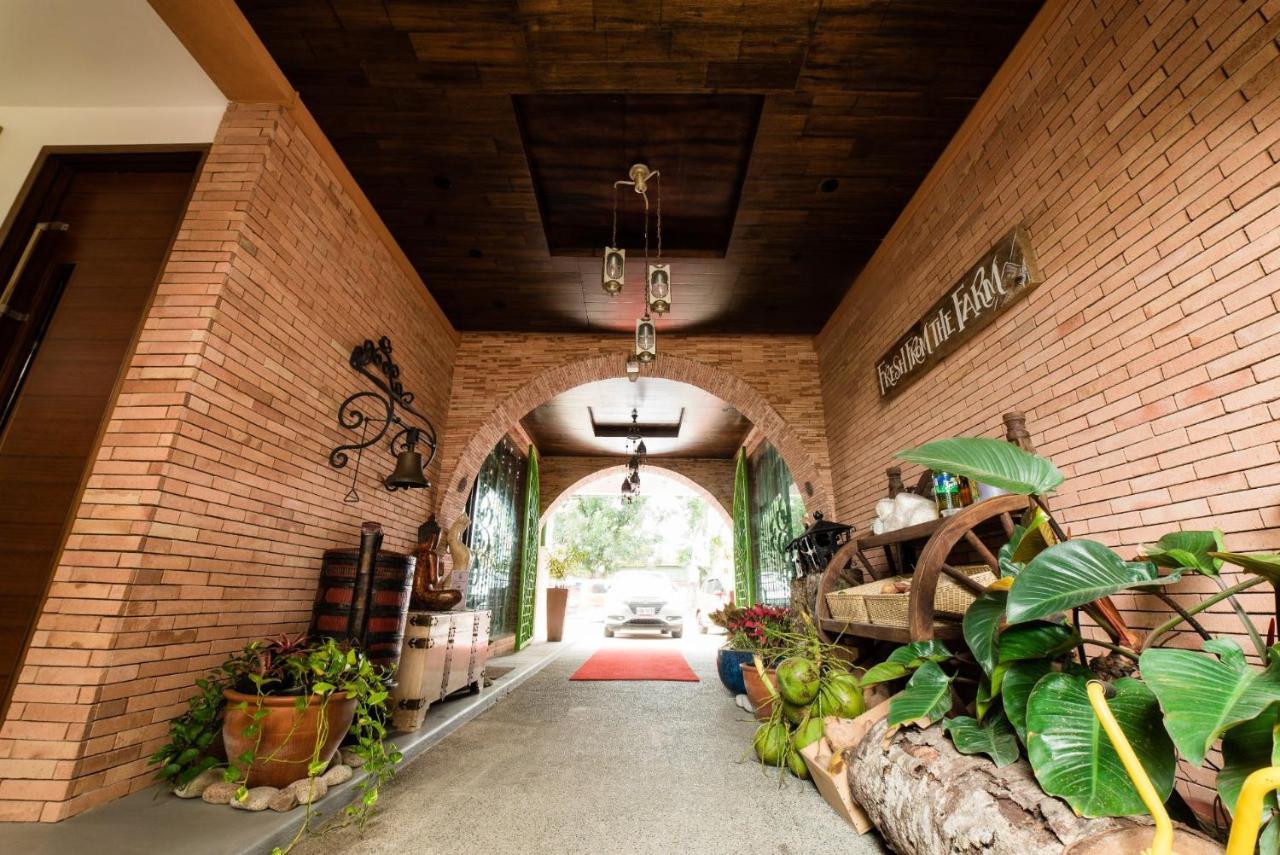 Gwandalan House Otel Dipolog Dış mekan fotoğraf